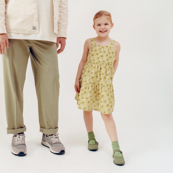 🐹Zara Ruched Floral Dress 🐹 - Picture 10 of 10